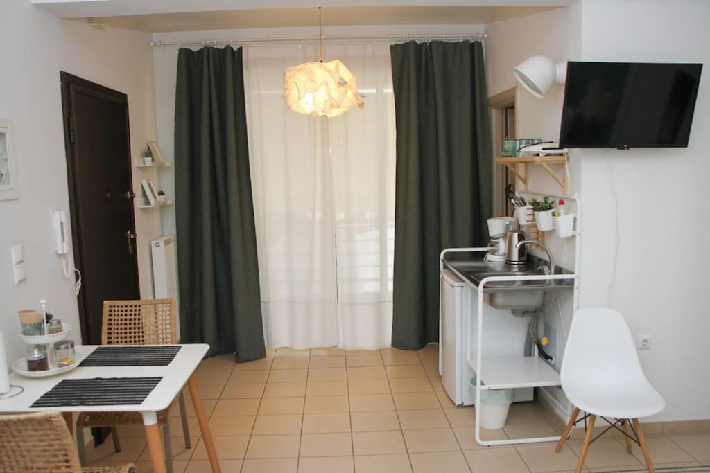 קלמאטה Comfy City Hideaway מראה חיצוני תמונה